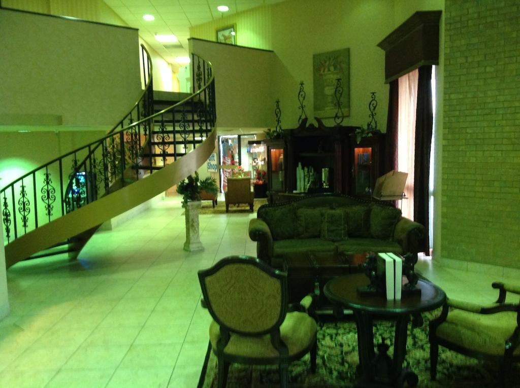 Hotel Wyndham Garden Amarillo Exterior foto